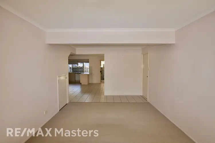 Fifth view of Homely house listing, 2 Charles Place, Runcorn QLD 4113