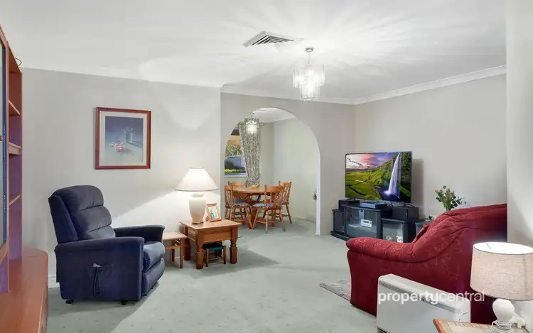 Sixth view of Homely house listing, 2 Wallis Glen, Cranebrook NSW 2749