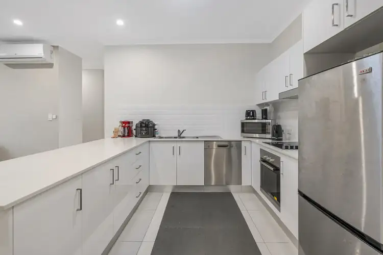 16/6-10 Wattle Street, Yorkeys Knob QLD 4878