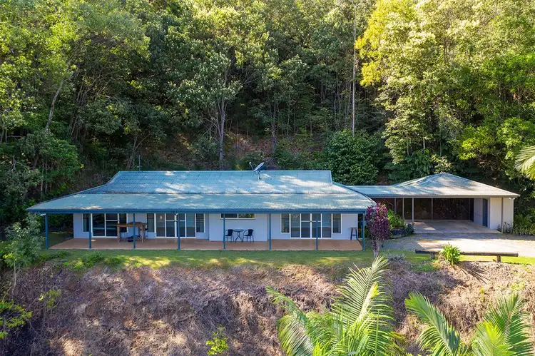 1354 Pine Creek Road, East Trinity QLD 4871