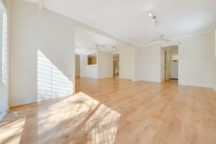 Sixth view of Homely house listing, 4 Junee Street, Clinton QLD 4680