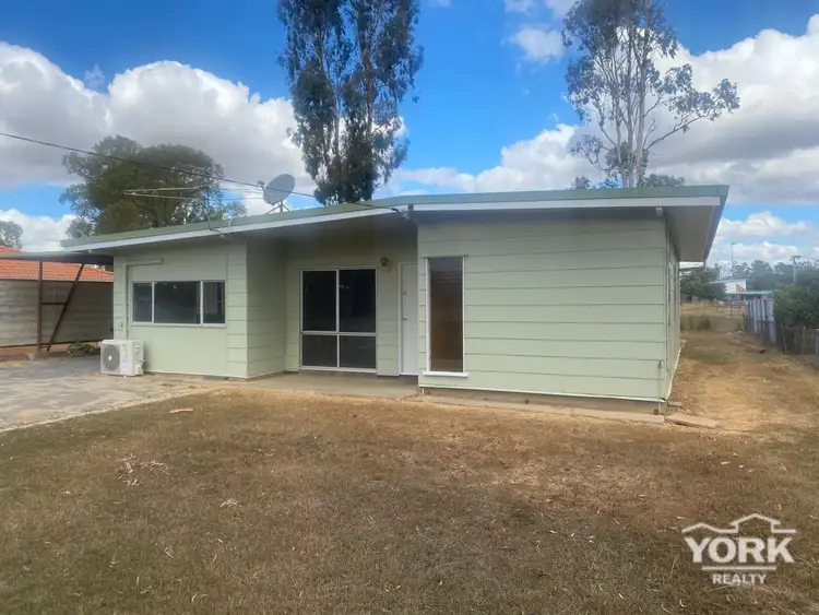 17 Federal Street, Oakey QLD 4401