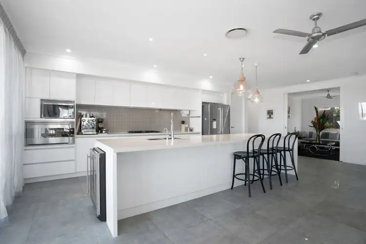Fourth view of Homely house listing, 2 Coralcove Crt, Blacks Beach QLD 4740