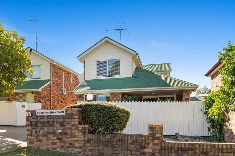 2/86 Richmond Road, Morningside QLD 4170
