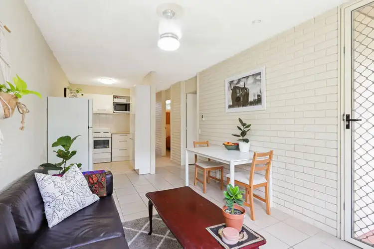 Fourth view of Homely unit listing, 2/5 Westerham Street, Taringa QLD 4068