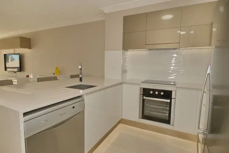 Sixth view of Homely unit listing, 9/78 Berrima Street, Wynnum QLD 4178