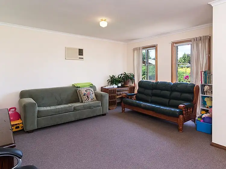 Second view of Homely house listing, 2/1 Blackwell Court, Mount Barker SA 5251