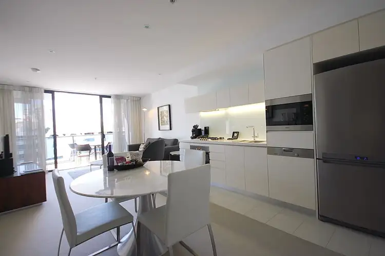 Second view of Homely apartment listing, @ 21 Elizabeth Avenue, Broadbeach QLD 4218