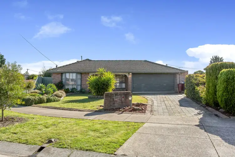 8 Plymouth Court, Craigieburn VIC 3064