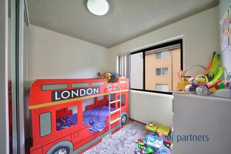 Main view of Homely unit listing, 9 118 Elizabeth Drive, Liverpool NSW 2170