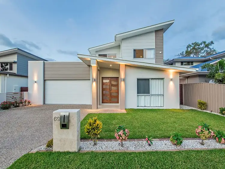 69 Feathertail Place, Wakerley QLD 4154
