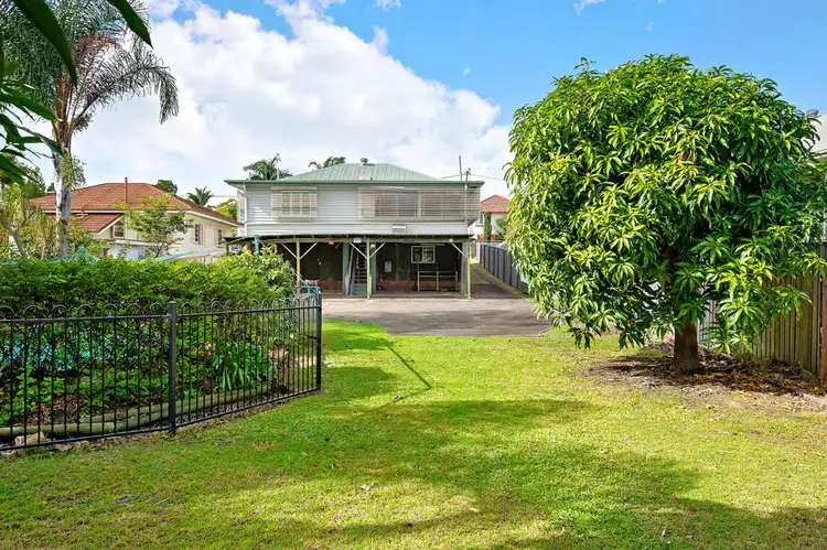 42 Evans Street, Kedron QLD 4031