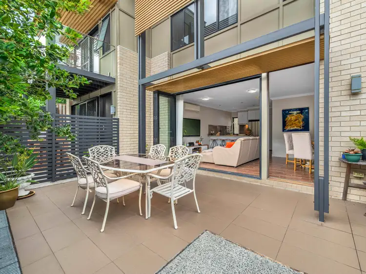 52/1914 Creek Road, Cannon Hill QLD 4170