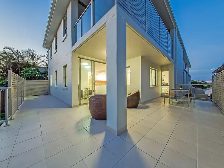 Third view of Homely apartment listing, 1/54 Yamboyna Street, Manly QLD 4179