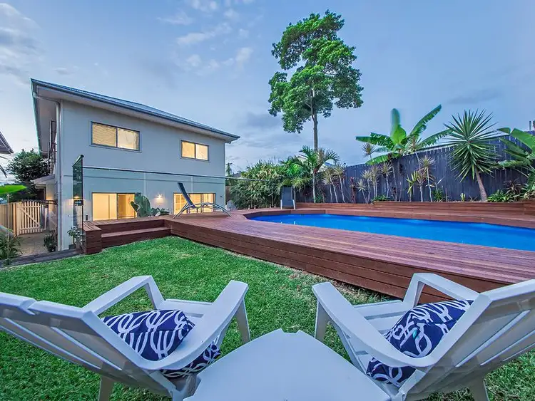 Third view of Homely house listing, 8 Shepherd Street, Wynnum QLD 4178