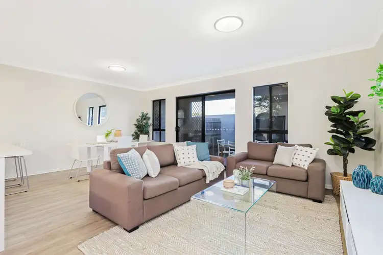 4/540 Old Cleveland Road, Camp Hill QLD 4152
