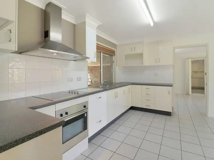 Fifth view of Homely house listing, 8 Percy Street, Parkhurst QLD 4702