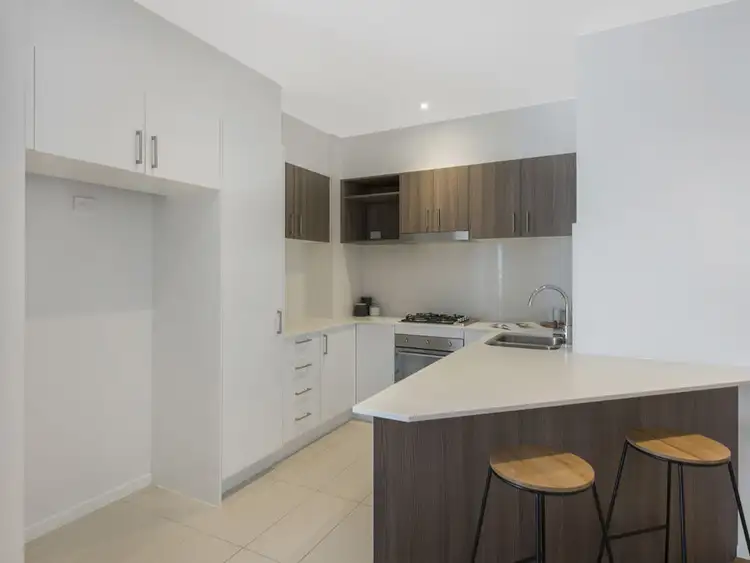 Fourth view of Homely unit listing, 20/70 Bay Tce, Wynnum QLD 4178