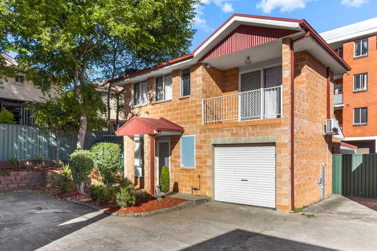 4/30-32 Moore Street, Campbelltown NSW 2560