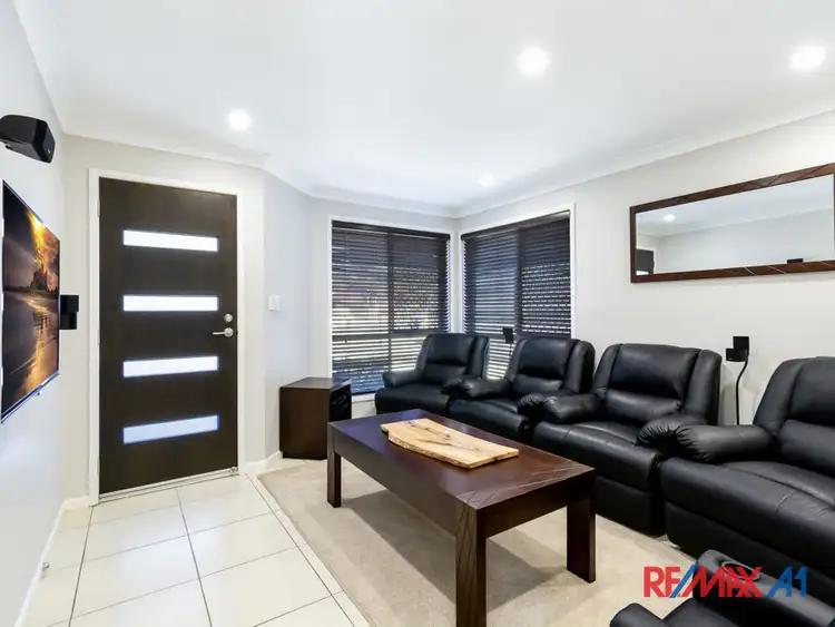 10 FERNDALE STREET, Boronia Heights QLD 4124