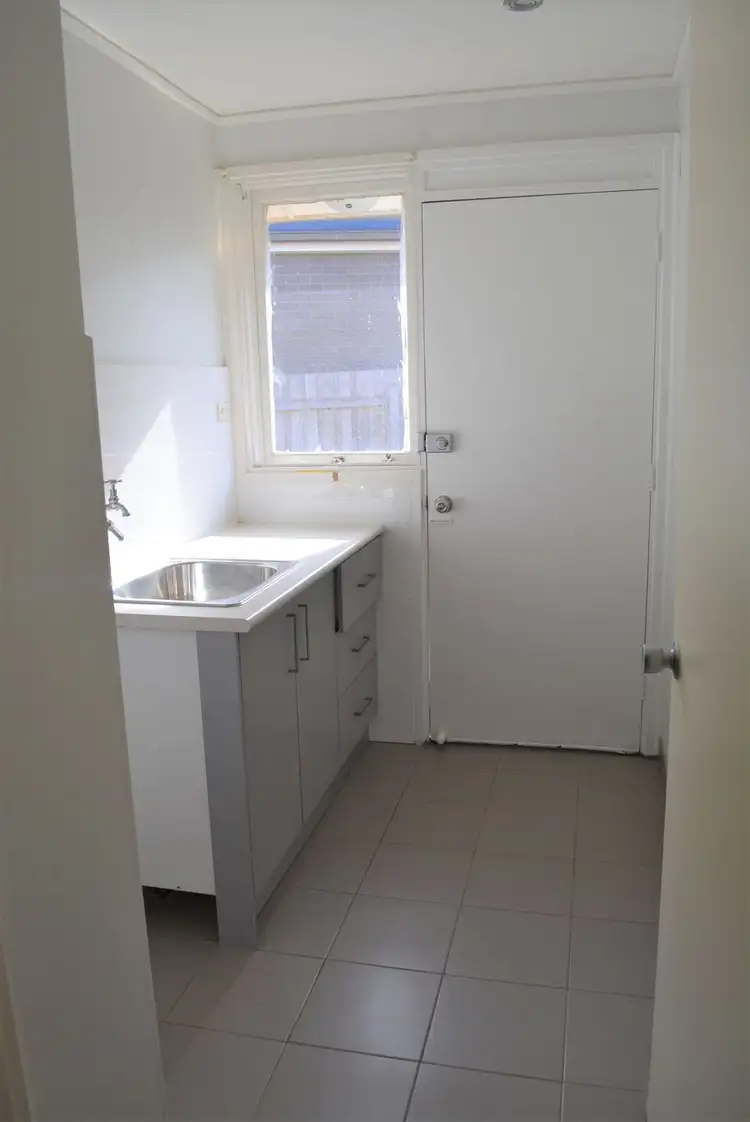 Fifth view of Homely house listing, 8 Wallan Court, Dallas VIC 3047