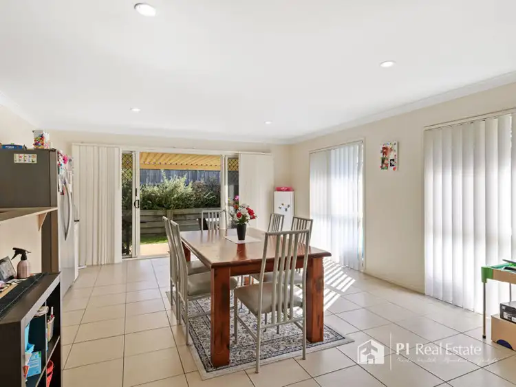 Fifth view of Homely house listing, 15 Marigold Ave, Regents Park QLD 4118