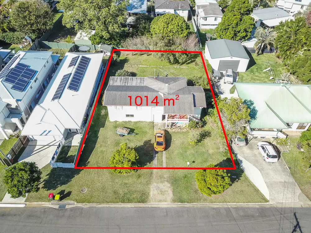 Main view of Homely house listing, 30 Montrose Pde, Wynnum West QLD 4178