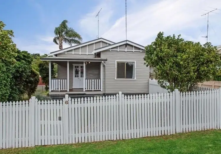 6 Clark Street, South Toowoomba QLD 4350
