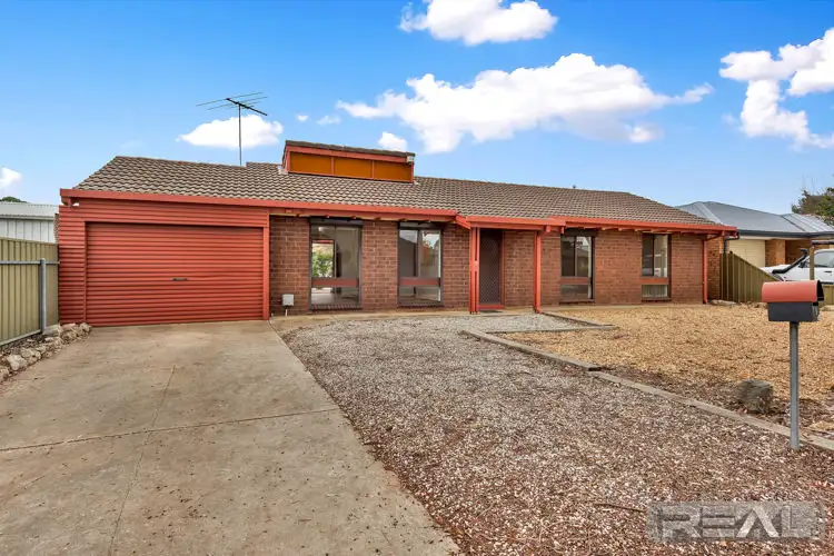9 Lukin Avenue, Paralowie SA 5108