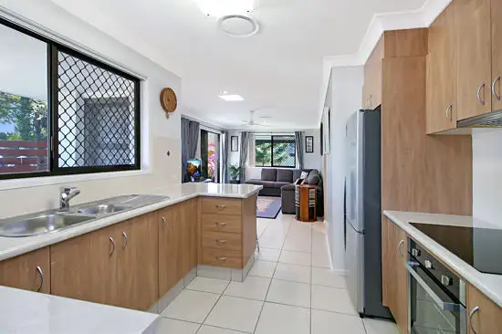 Sixth view of Homely semi-detached listing, 1/1 Pelican Place, Tweed Heads West NSW 2485