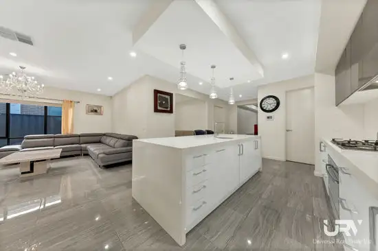 Fifth view of Homely house listing, 329 Highlander Drive, Craigieburn VIC 3064