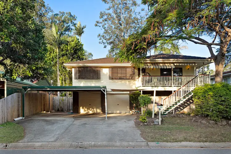15 Rinavore Street, Ferny Grove QLD 4055