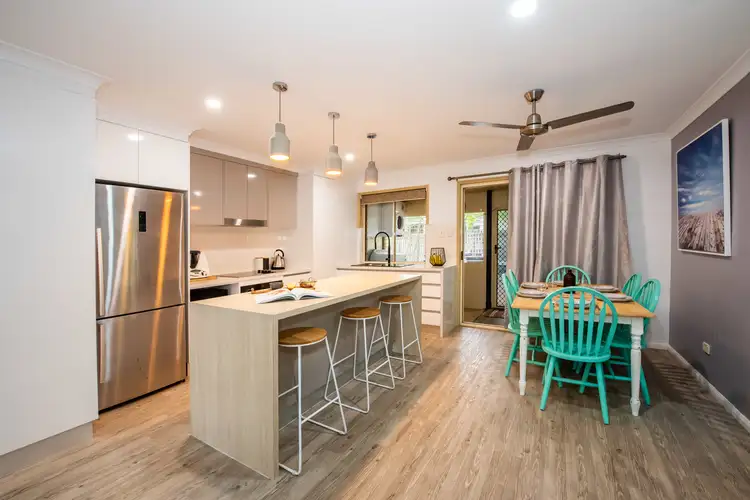 1 Seaside Place, Blacks Beach QLD 4740