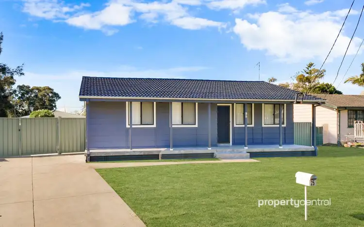 25 Mindanao Avenue, Lethbridge Park NSW 2770