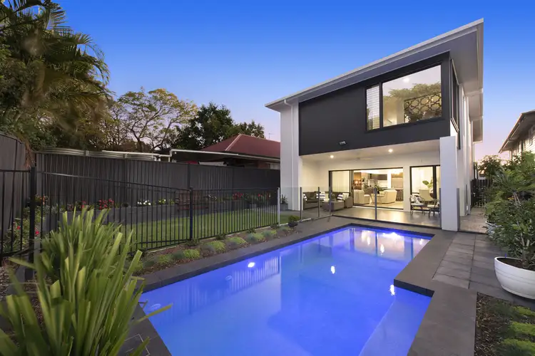 20 Windemere Avenue, Morningside QLD 4170