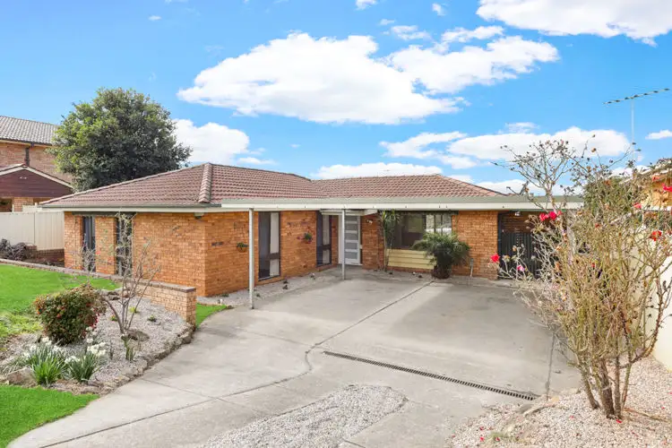 24 Chardonnay Avenue, Eschol Park NSW 2558
