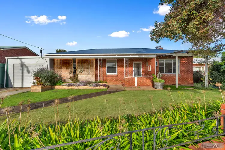 8 Lawrence Avenue, Gawler South SA 5118