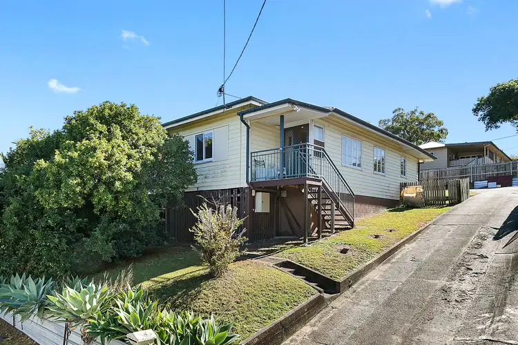 40 Corfield Street, Carina QLD 4152