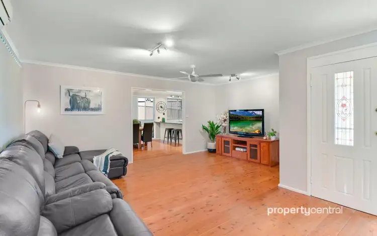 Third view of Homely house listing, 6 Dale Place, Cranebrook NSW 2749
