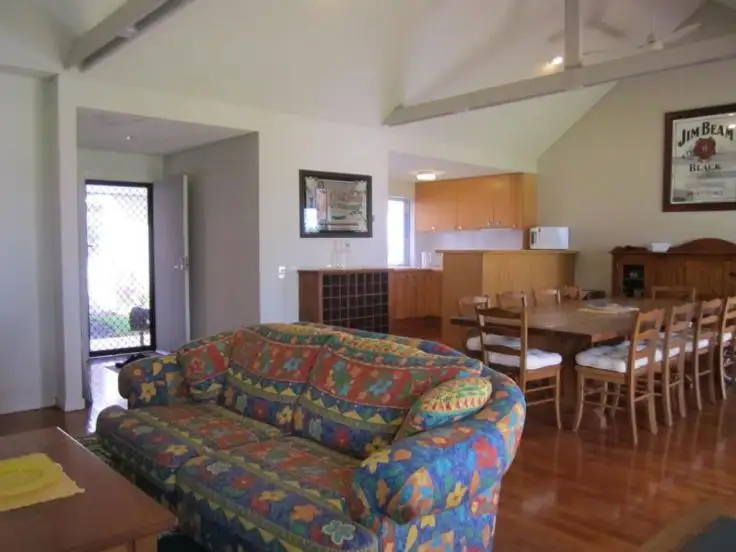 Fifth view of Homely villa listing, UNIT 1310 CLUB VILLAS, Laguna Quays QLD 4800