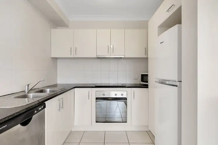 Fifth view of Homely apartment listing, 3/10 Lissner street, Toowong QLD 4066