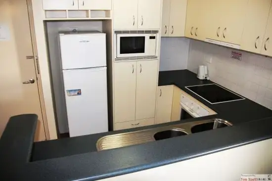 Third view of Homely apartment listing, 305/220 Melbourne Street, South Brisbane QLD 4101