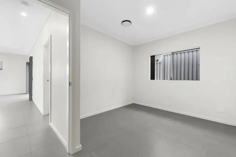 Fourth view of Homely villa listing, 8/129-133 Dunmore Street, Wentworthville NSW 2145