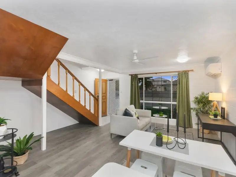 Main view of Homely unit listing, 2/66 Arthur Street, Aitkenvale QLD 4814