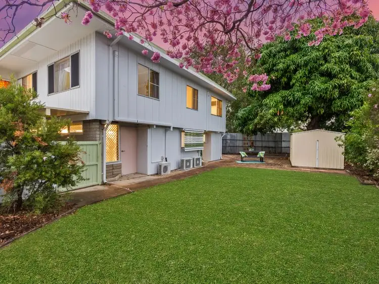 12 Brampton Avenue, Cranbrook QLD 4814