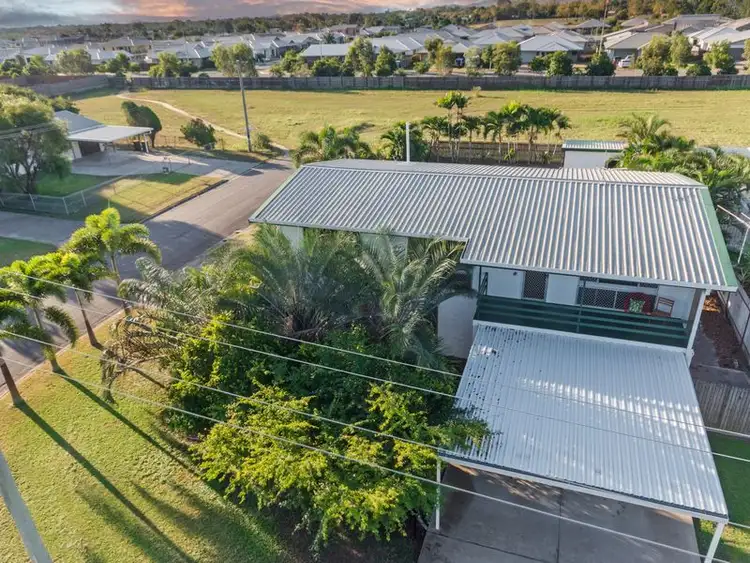 30 Sonia Street, Rasmussen QLD 4815
