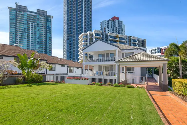 5/49 BAUER STREET, Southport QLD 4215