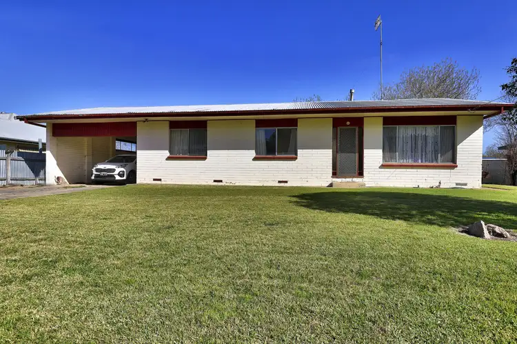 500 St Michael Street, Deniliquin NSW 2710
