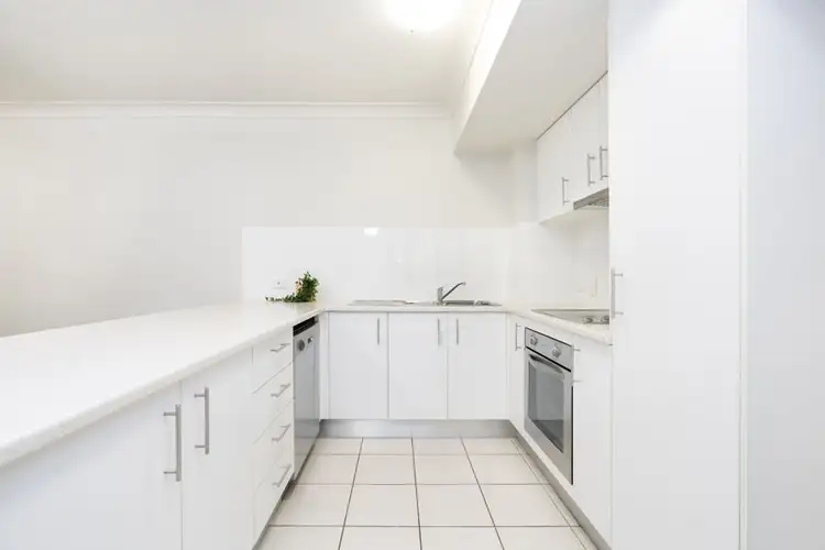 Third view of Homely unit listing, 33/49 Russell Street, South Brisbane QLD 4101