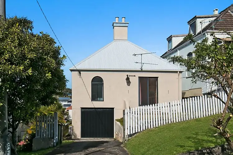 44 Tweed Street, Coolangatta QLD 4225
